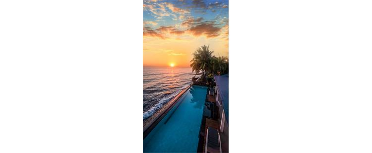 Finding the perfect villa for a romantic getaway with breathtaking sunsets