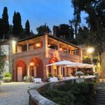 Romantic boutique hotels in Tuscany with wine tasting experiences
