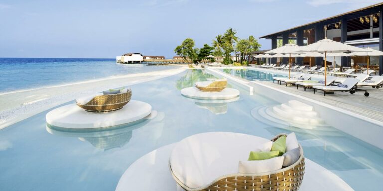 Best romantic getaways with ocean views and private balconies