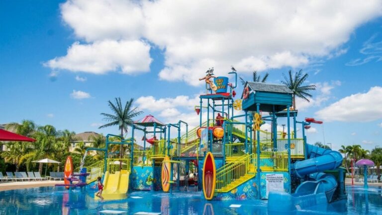 Resorts floridian vacation spots disneys planetware luxurystnd