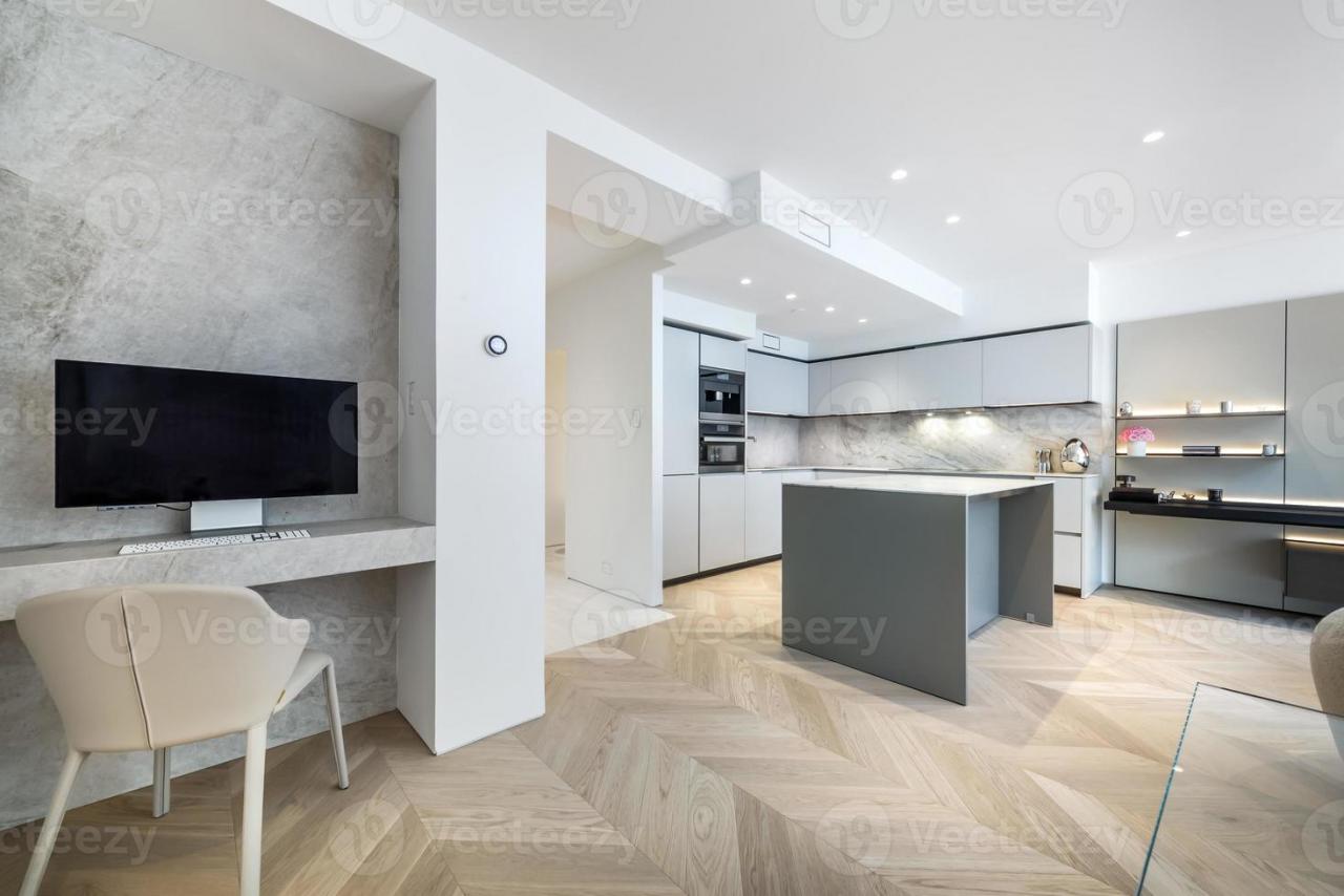 Most luxurious apartments featuring state-of-the-art fitness centers and pools