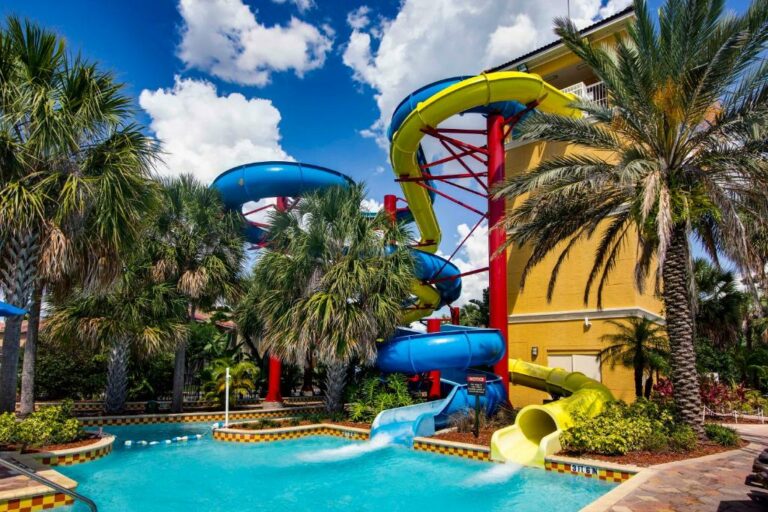 Shuttle disneyland hotel service anaheim dream majestic machine garden resort Best value hotels near Disneyland with free shuttle service